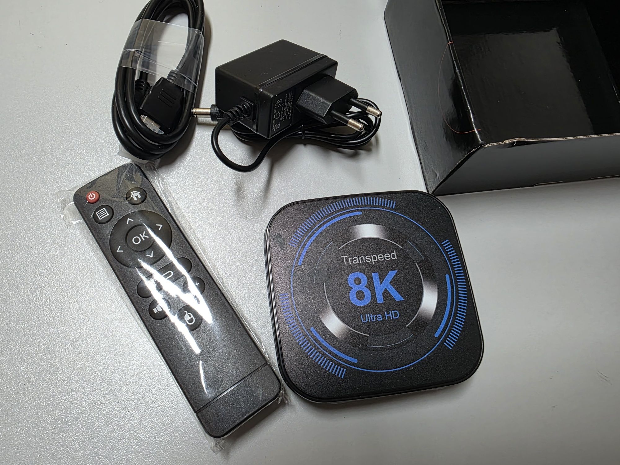 Transpeed 8K Android TV Box 4GB+32GB