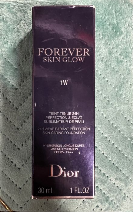 Podkład Dior Forever Skin Glow 1W