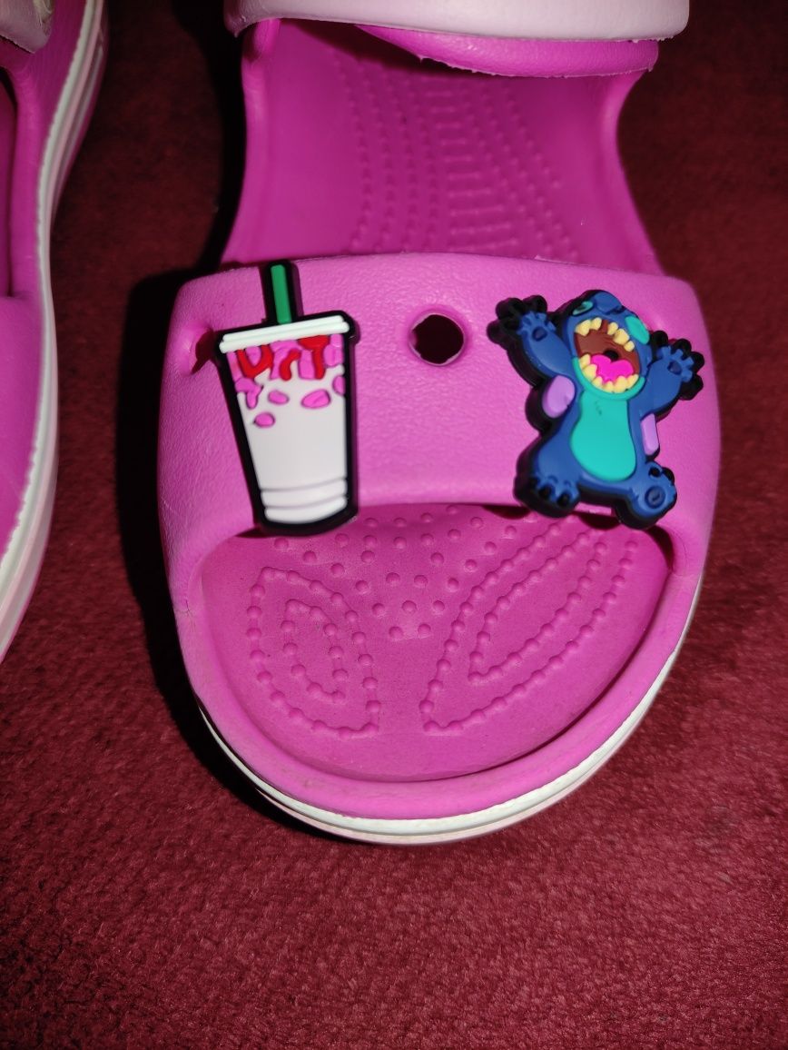 Sandałki crocs c11 stich
