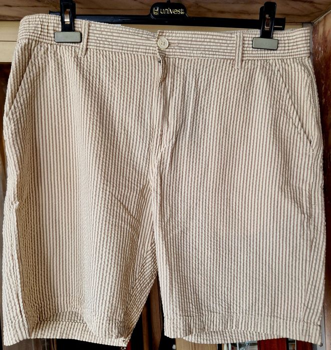 Bermudas calções novos com etiquetas xl xxl
Tananhos: L Xl 2Xl
Número