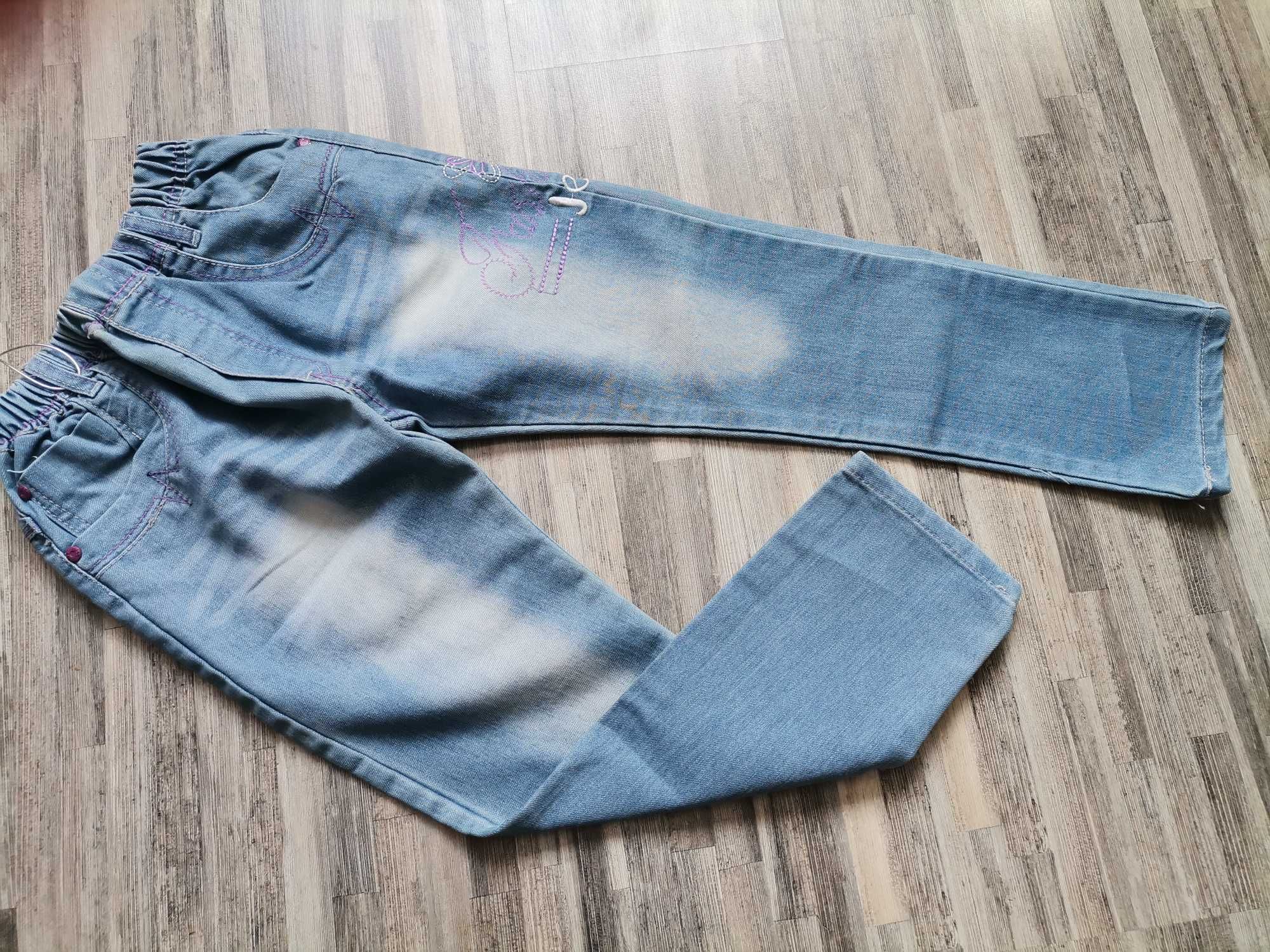 nowe spodnie jeansowe 128 jeans rozciągliwy gumka niebieski księżyc