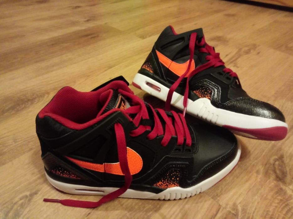 Nike Air Tech Challenge II GS