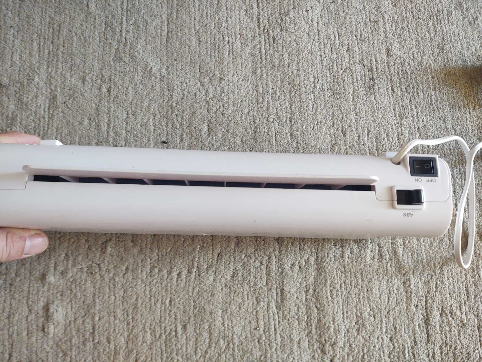 Laminator do laminowania dokumentów