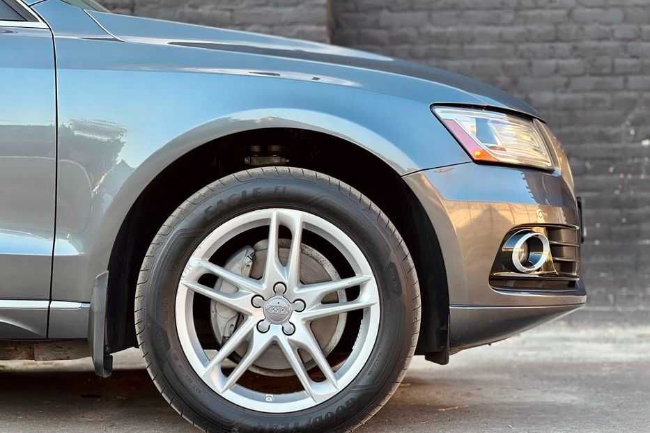 Продам Audi Q5 Premium Plus