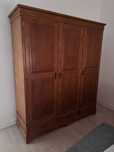Roupeiro com 3 portas