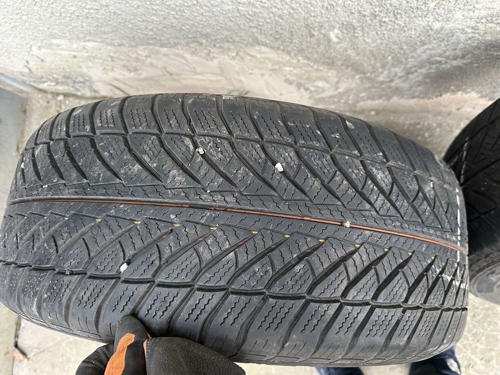 Продам зимові шини 255/55/R18 109Н GOODYEAR ULTRA GRIP