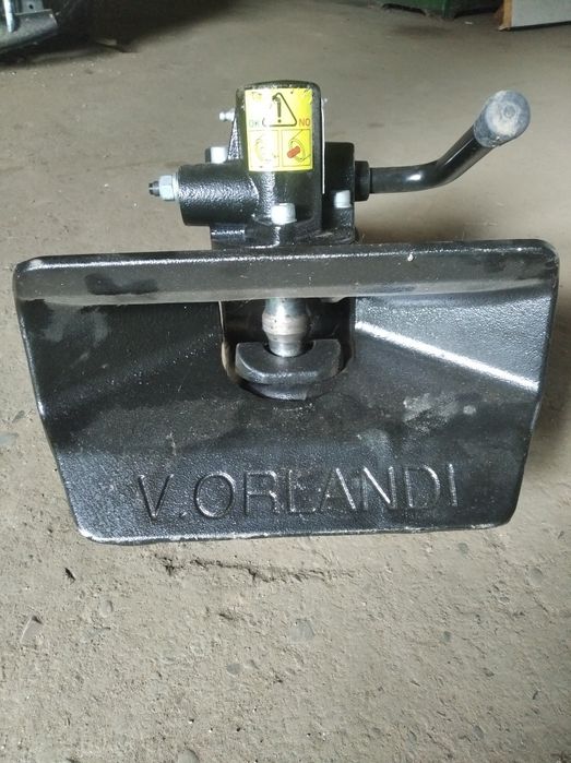 Фаркоп, Тягово-зчіпний пристрій ORLANDI e403 зчіпка