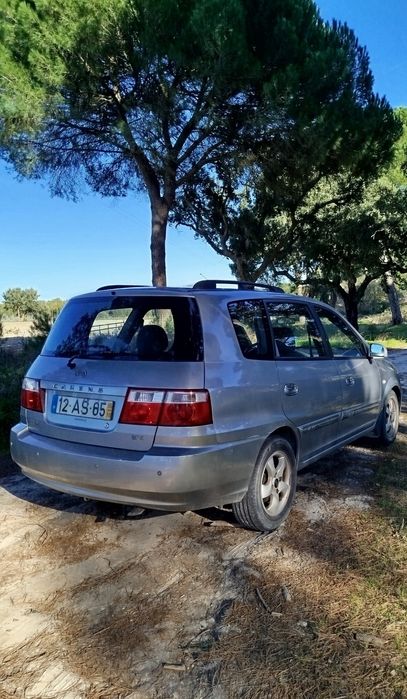 Kia Carens Estimado e poucos kms