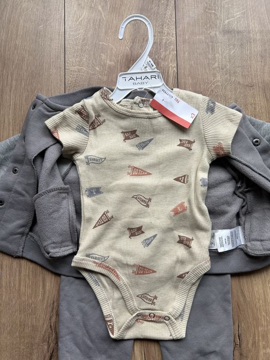 Tahari ocieplany dres dla chłopca 68/74