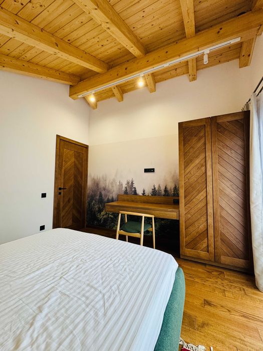 Продаж чотирьох котеджів (таунхауси), с.Поляниця(478 м.кв.)без комісії