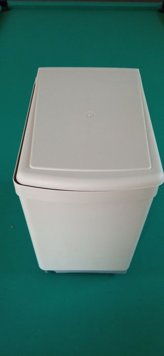 Caixote do lixo extraível