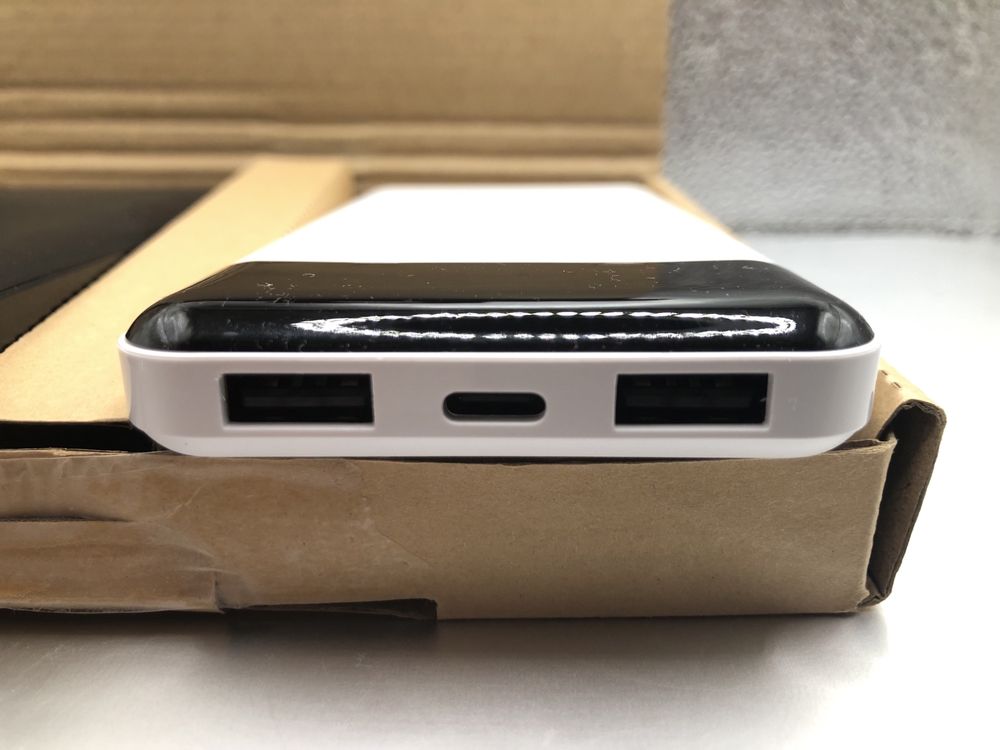 2 x Power Bank 2 x 16000 mAh