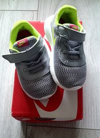 Buty nike tanjun 7C 23.5