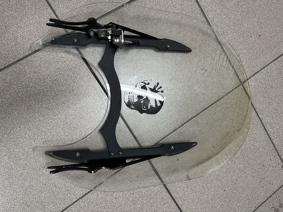 Вітровик для мотоцикла