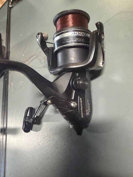Kołowrotek  Shimano  BAITRUNNER ST 4000FA