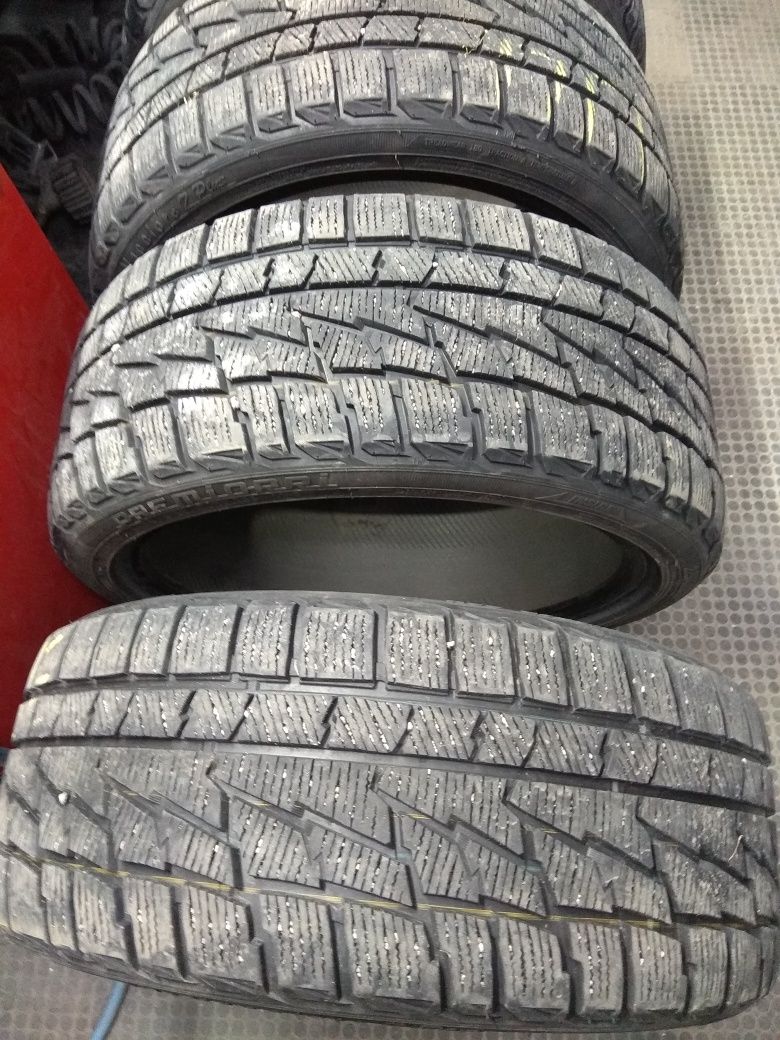 Гума, резина 225/40/18 225/40R18