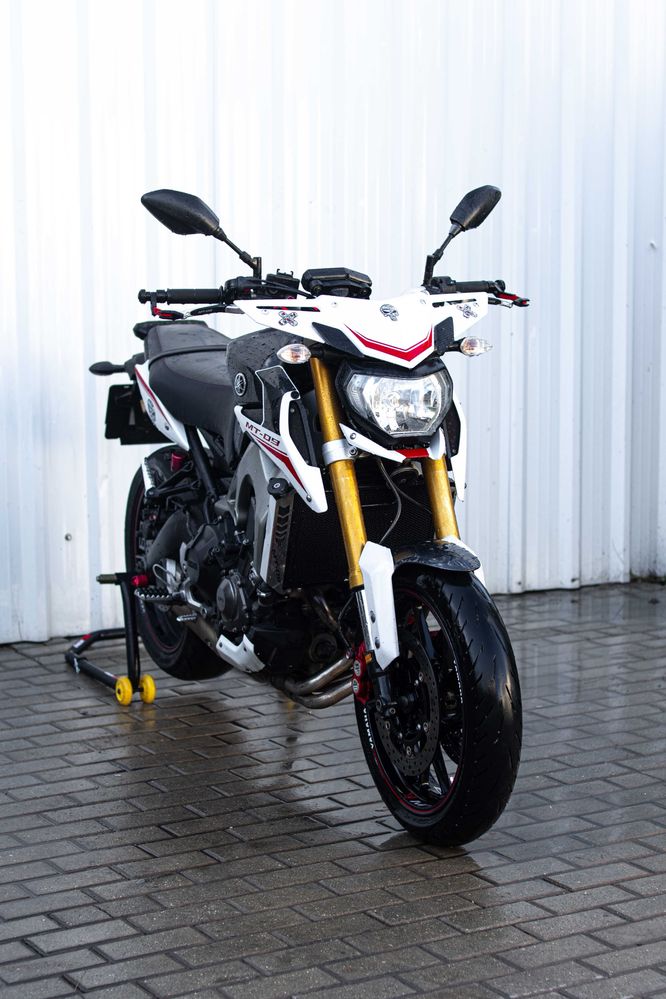 YAMAHA MT 09 STREET RALLY DESDE 101€/MÊS