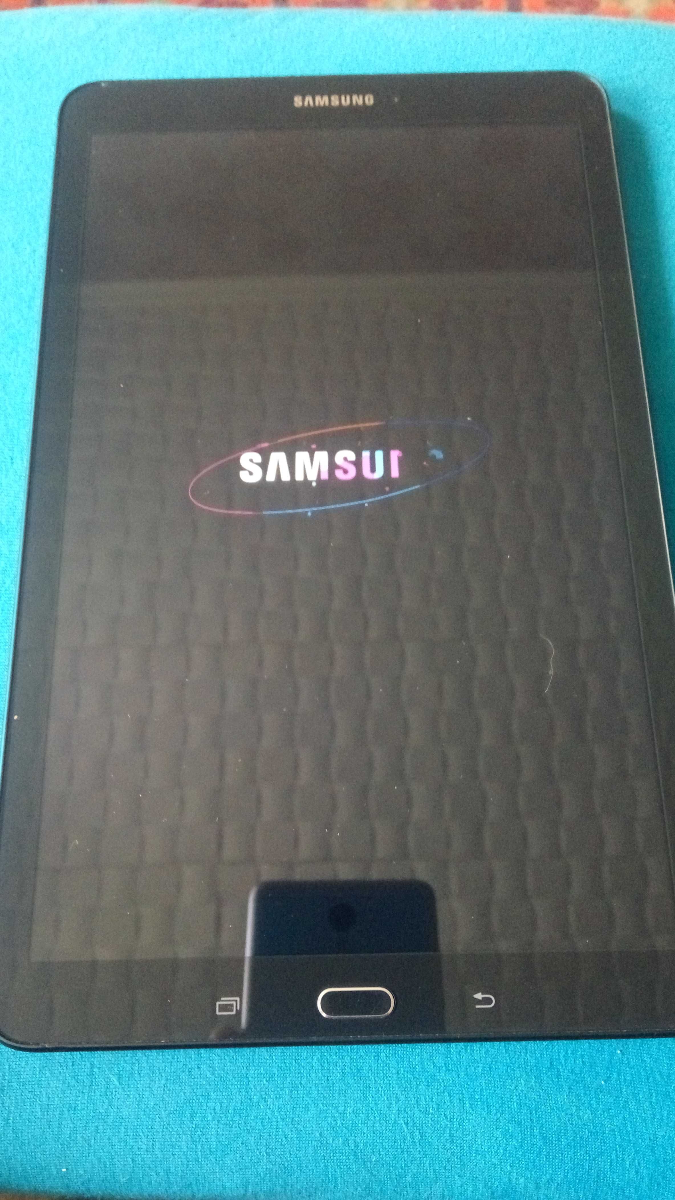 Планшет Samsung Galaxy Tab E 1500грн.