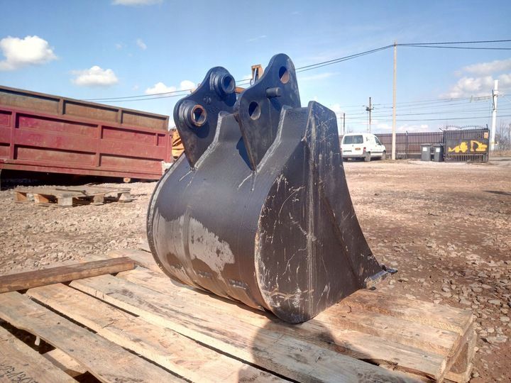 Łyżka 400mm do minikoparki do 3,5t JCB / CAT / CASE / VOLVO