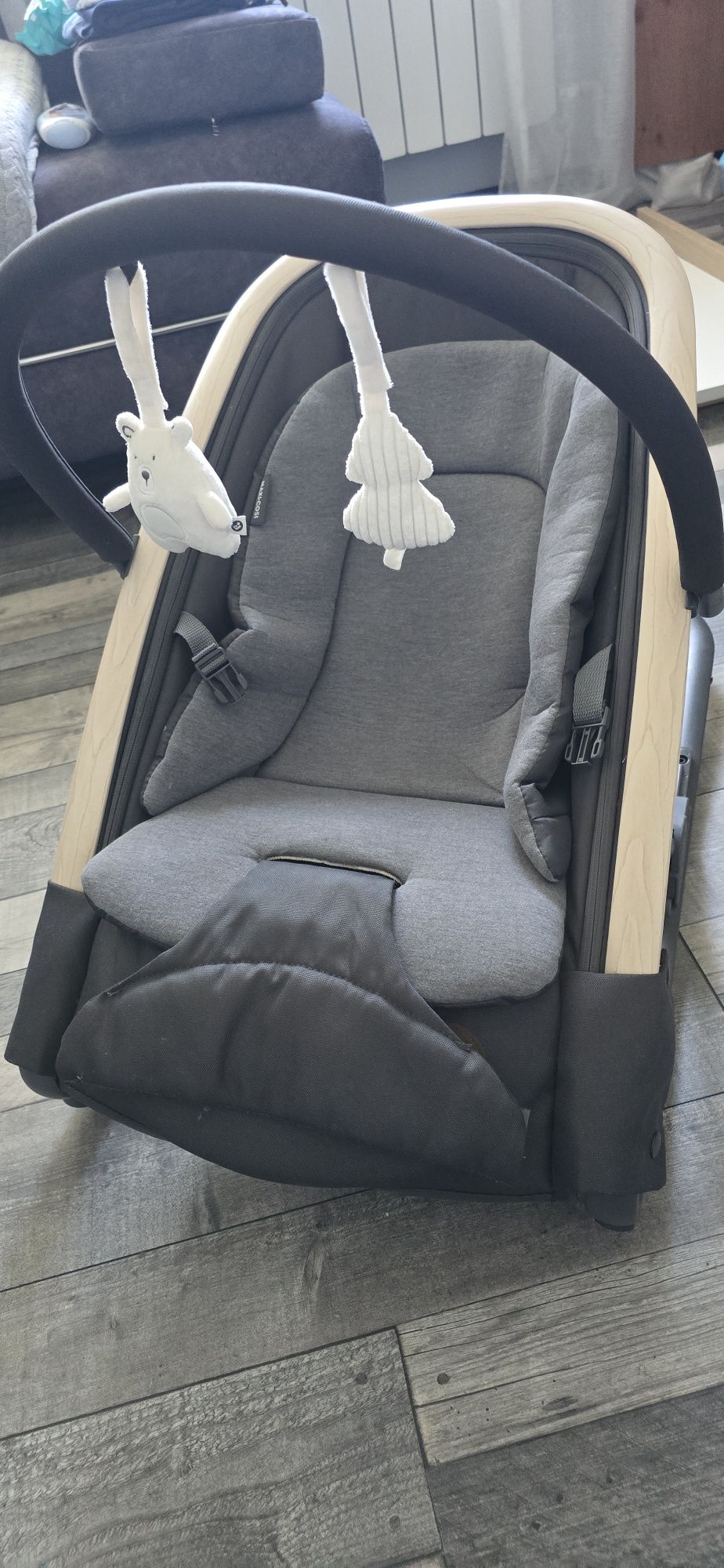 Bujak ,lezaczek maxi cosi