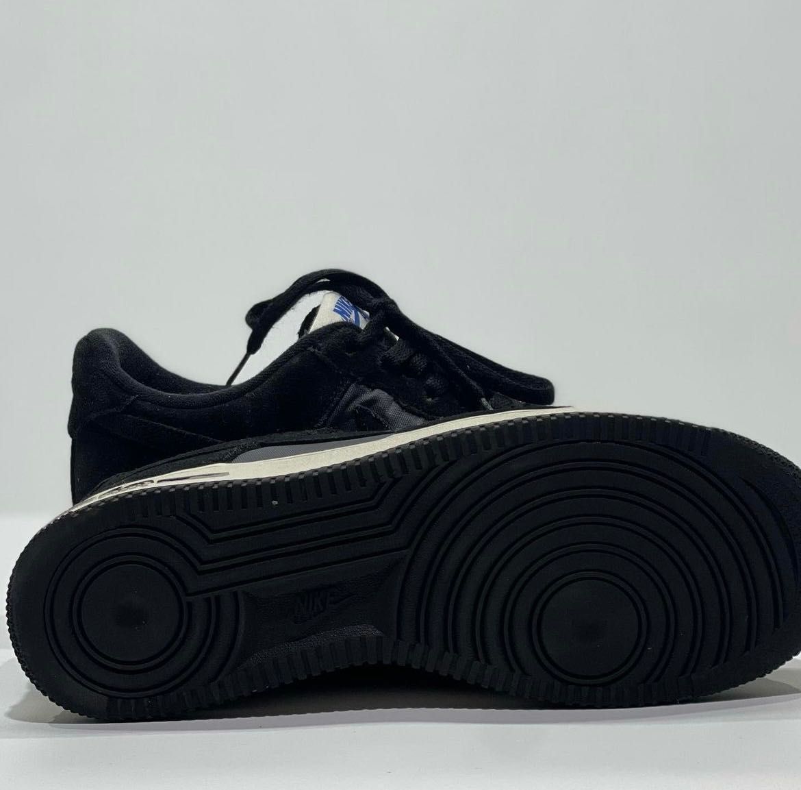 Buty Nike Air Force 1 '07 LV8 'Black' r.41