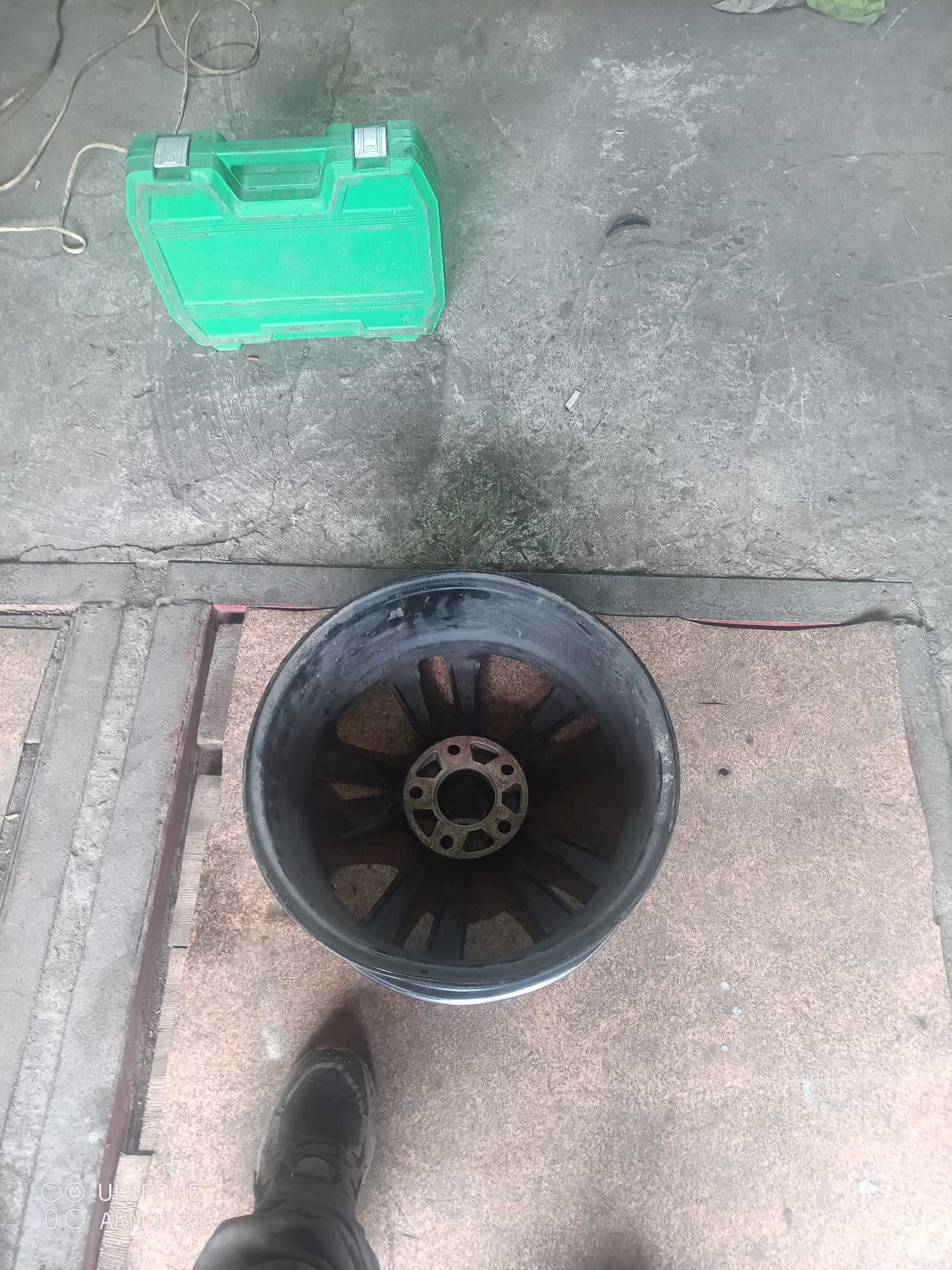 диски на авто 5\114.3 r16