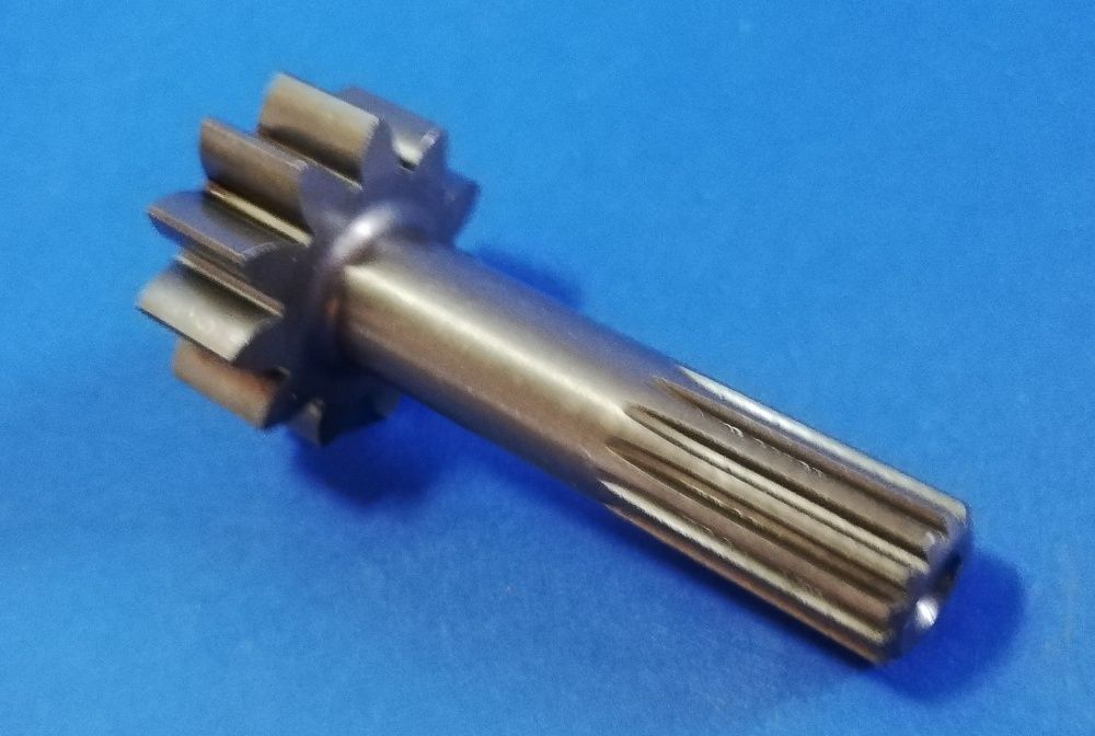 Wałek silnika jazdy Kubota KX41-3V - 020300X
