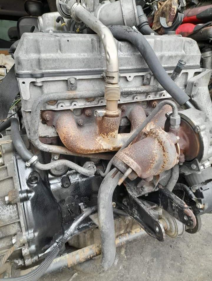 Двигун Mercedes Benz Vito A638 OM601 2.3D,2.3TD.