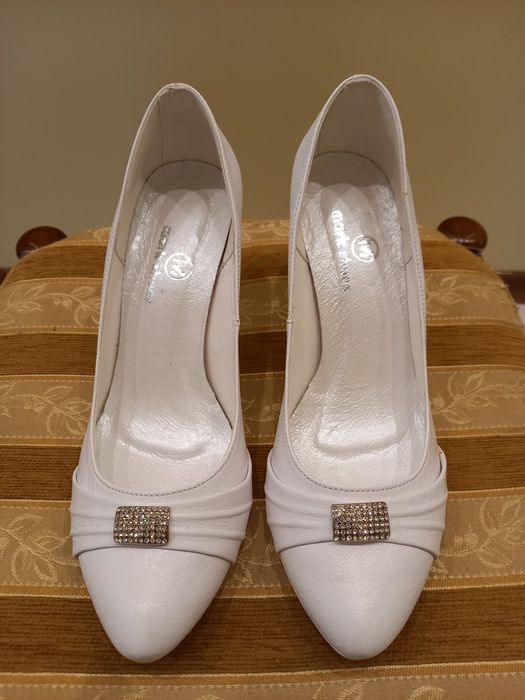 Buty ślubne, wizytowe czółenka rozm. 34,35,37,41