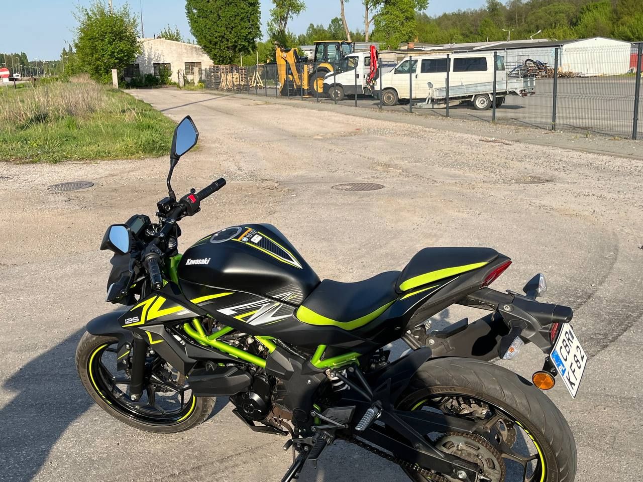 Kawasaki z125 r2022