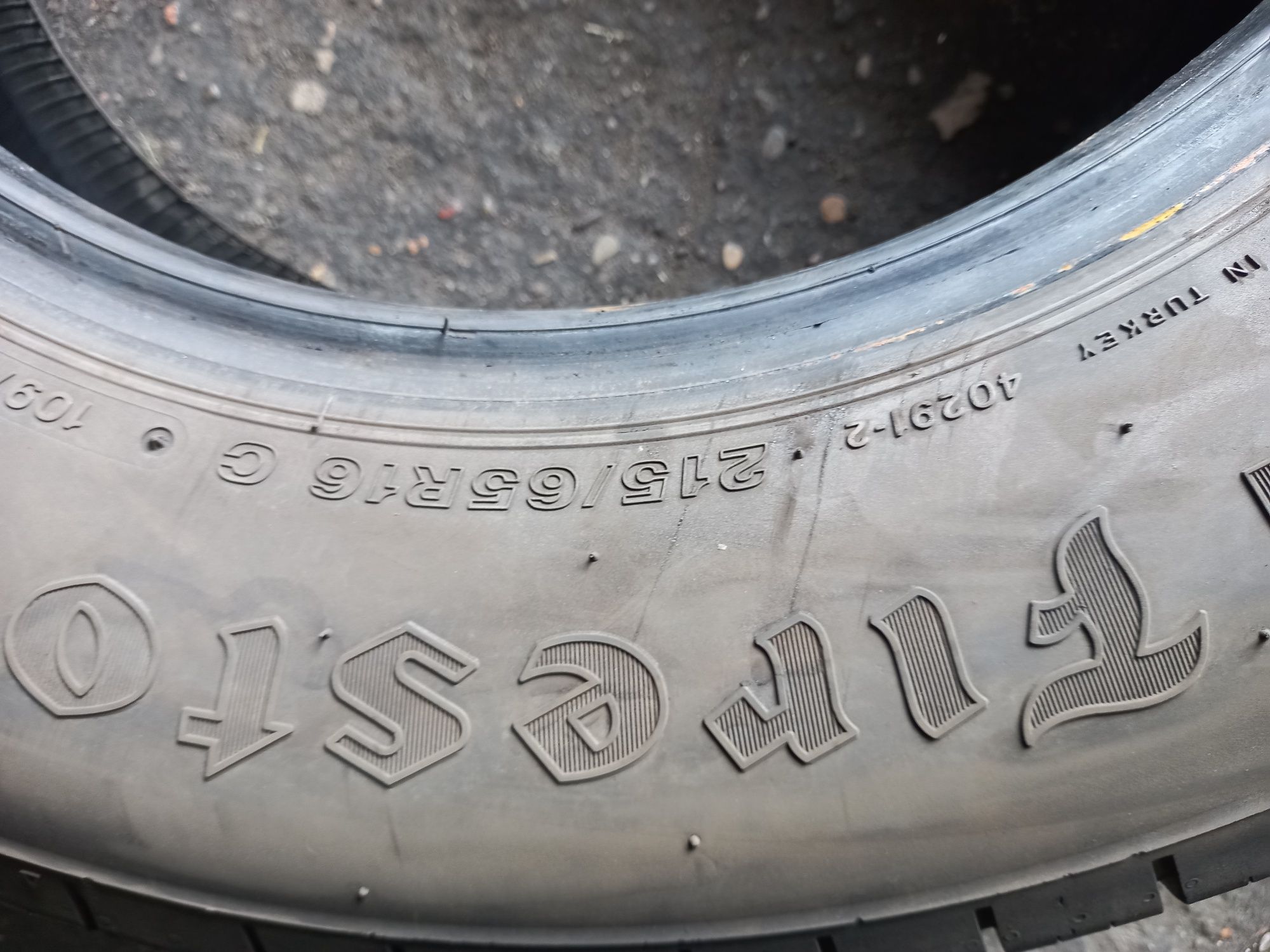 Opony używane 215/65/16c Firestone 2x6 mm 2021