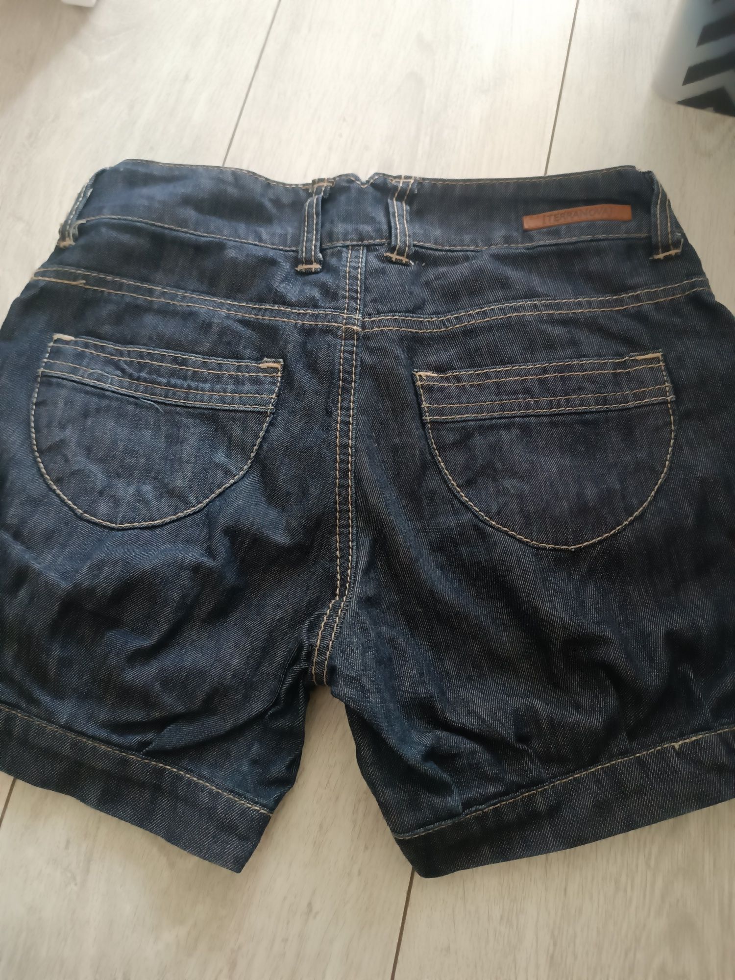Szorty krótkie spodenki jeansowe dżinsowe xs terranova