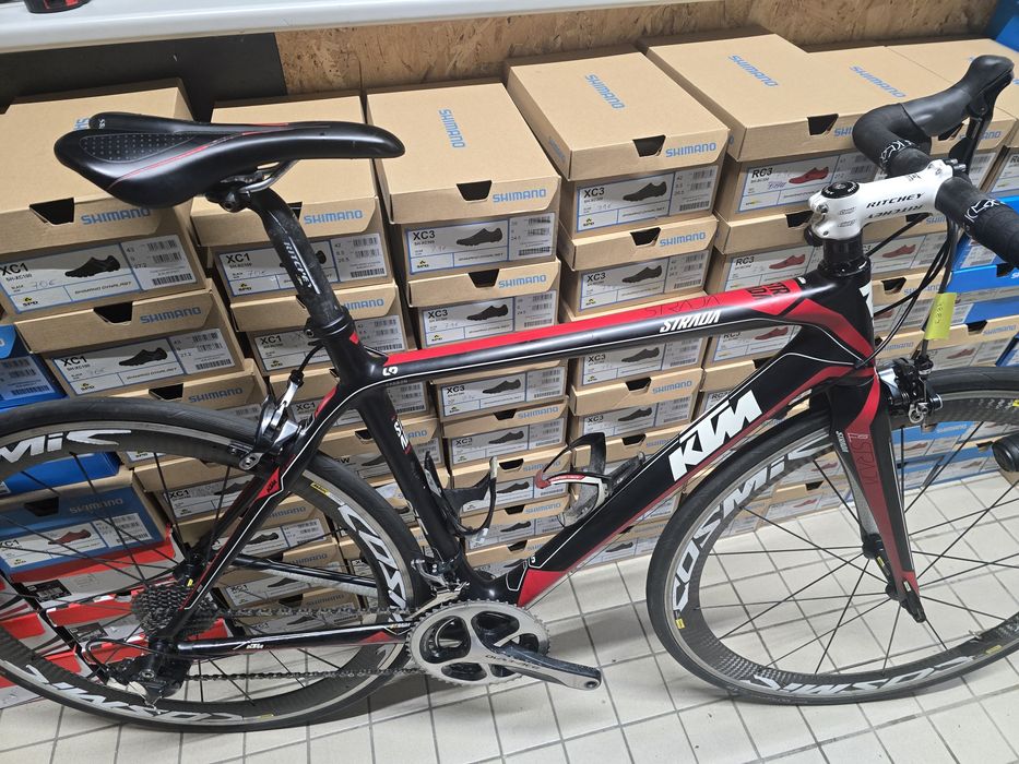 Ktm com dura ace e rodas mavic carbono