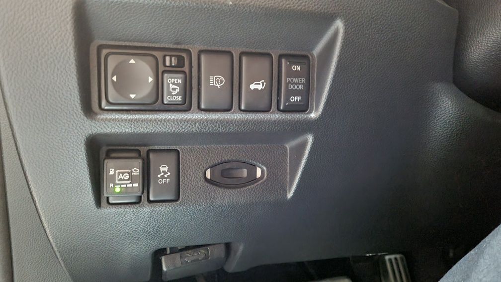 Infiniti QX70 Європа AWD