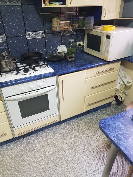 Ремонт мебели. Замена столешницы  и фасадов. Изменение дизайна.