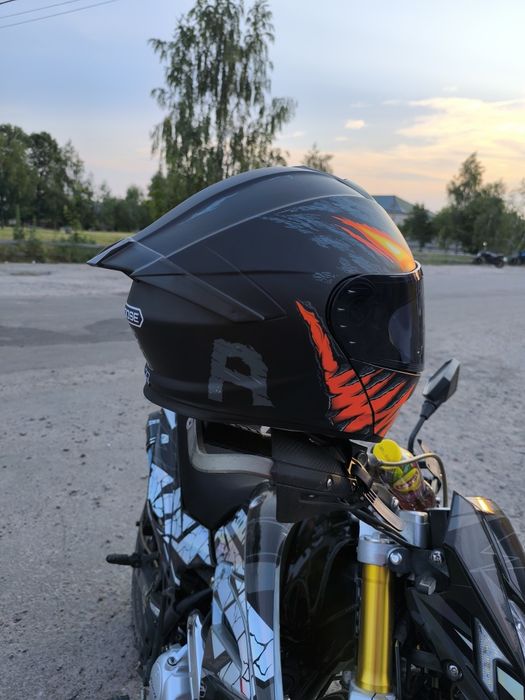 Продам шолом розмір М