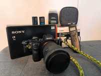 Aparat Sony z obiektywem Sigma 28-70 mm 2.8f