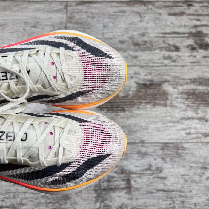 Кросівки для бігу Adidas Adizero Takumi Sen 10 Perfomence IG8208 р. 38