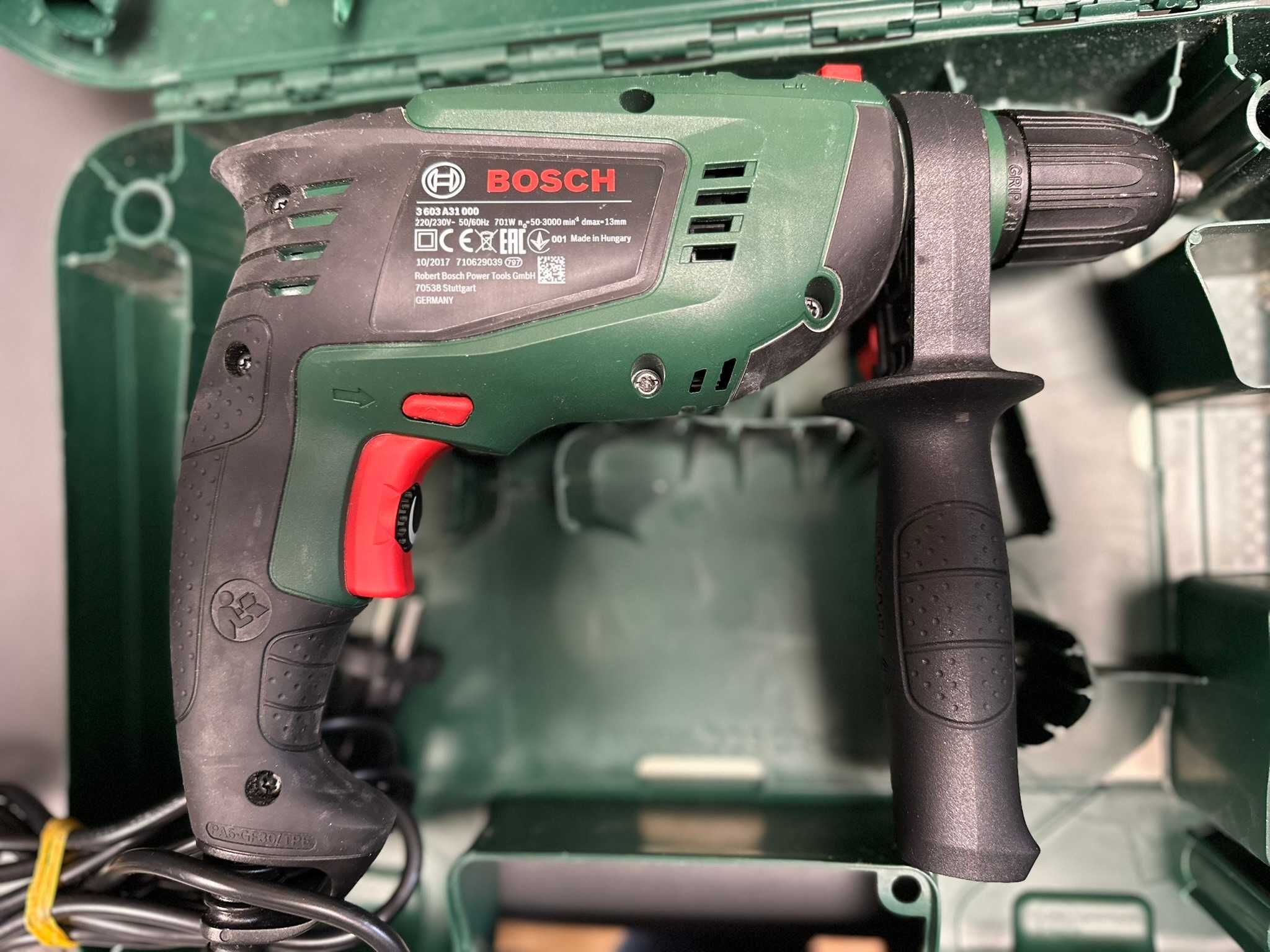 Wiertarka BOSCH Universalimpact 700 z udarem
