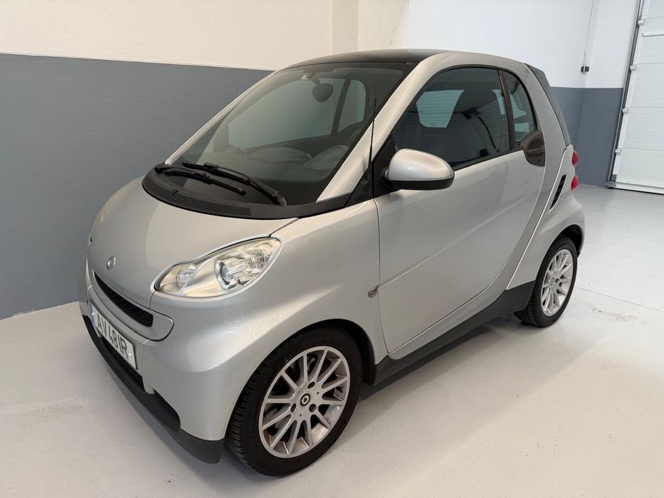 Smart fortwo gasolina como novo