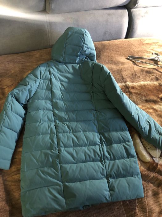 Продам Женскую куртку , удлененную