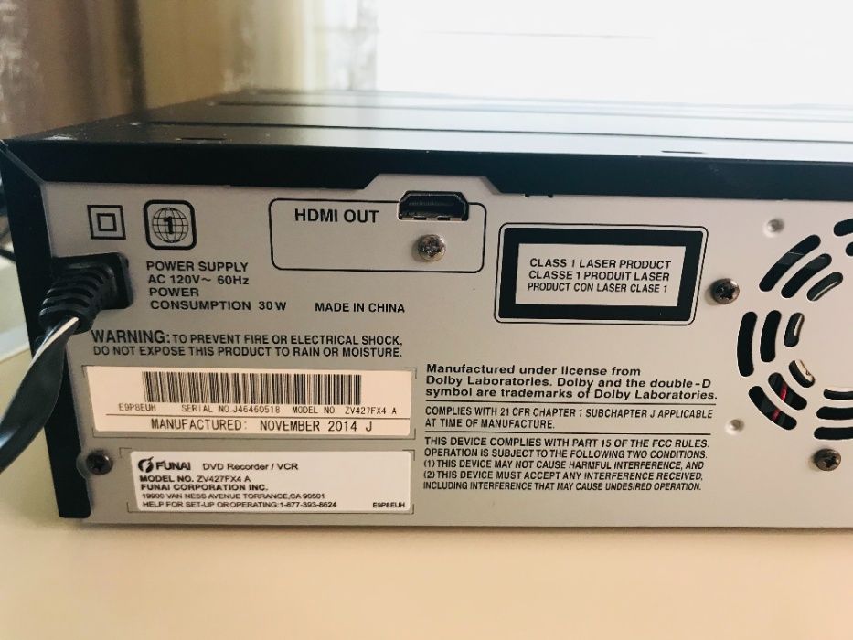 Видеомагнитофон Funai ZV427FX4 Combo VCR-VHS/DVD рекордер (NTSC)