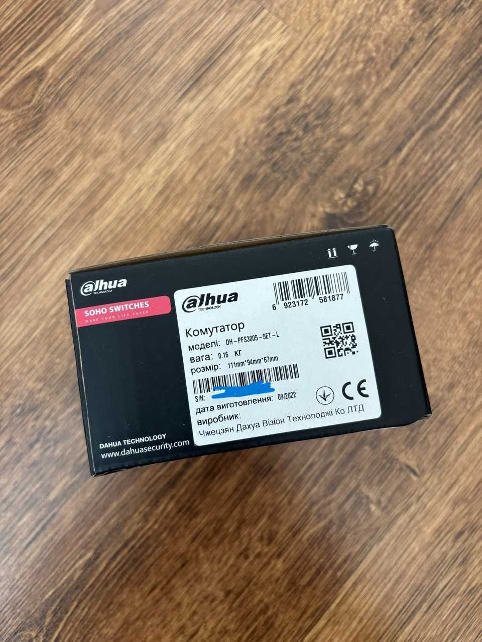 Продам один Коммутатор 5 портов неуправляемый Dahua DH-PFS3005-5ET-L