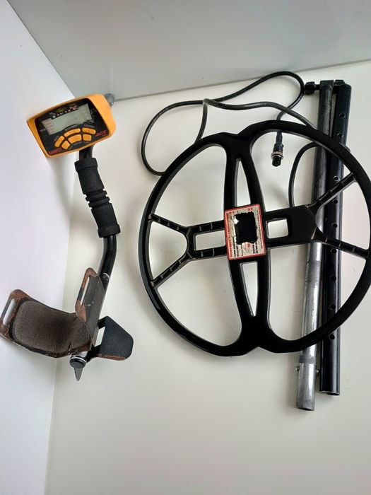 Garrett ACE 250 Tornado металошукач металлоискатель металлодетектор