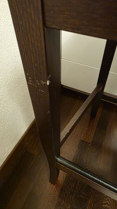 Krzesła wysokie - barowe 2 szt.