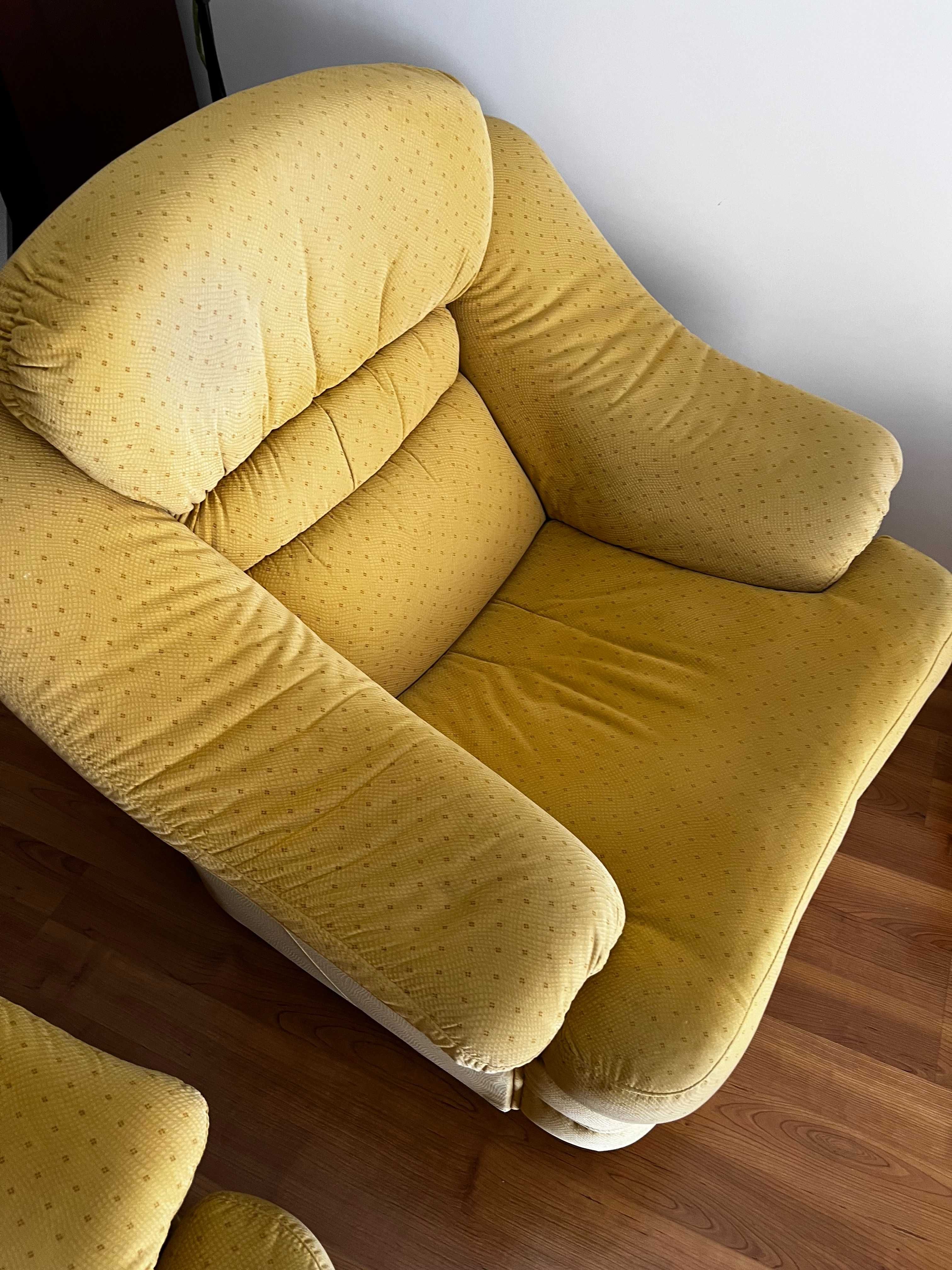 Conjunto Sofás em ótimo estado
