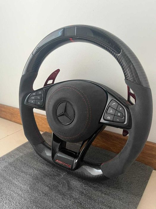 Volante Mercedes AMG Carbono Personalizado | Biscaia Carparts