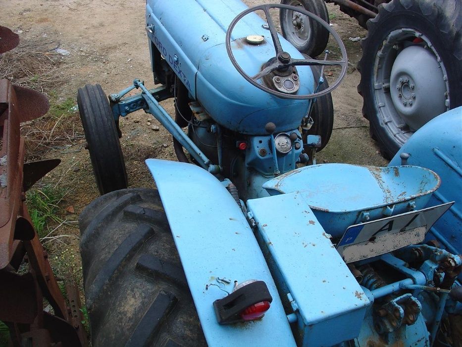 Tractor Ford Extra