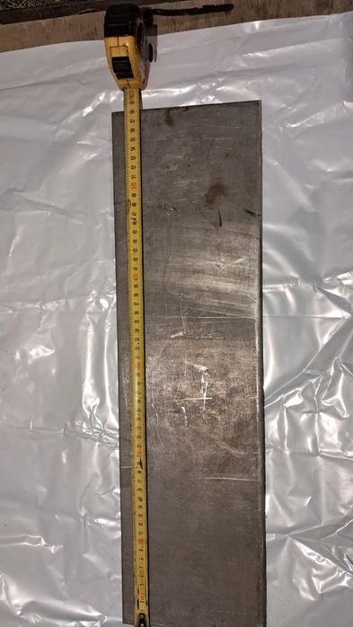 Продам пластину из нержавеющей стали.