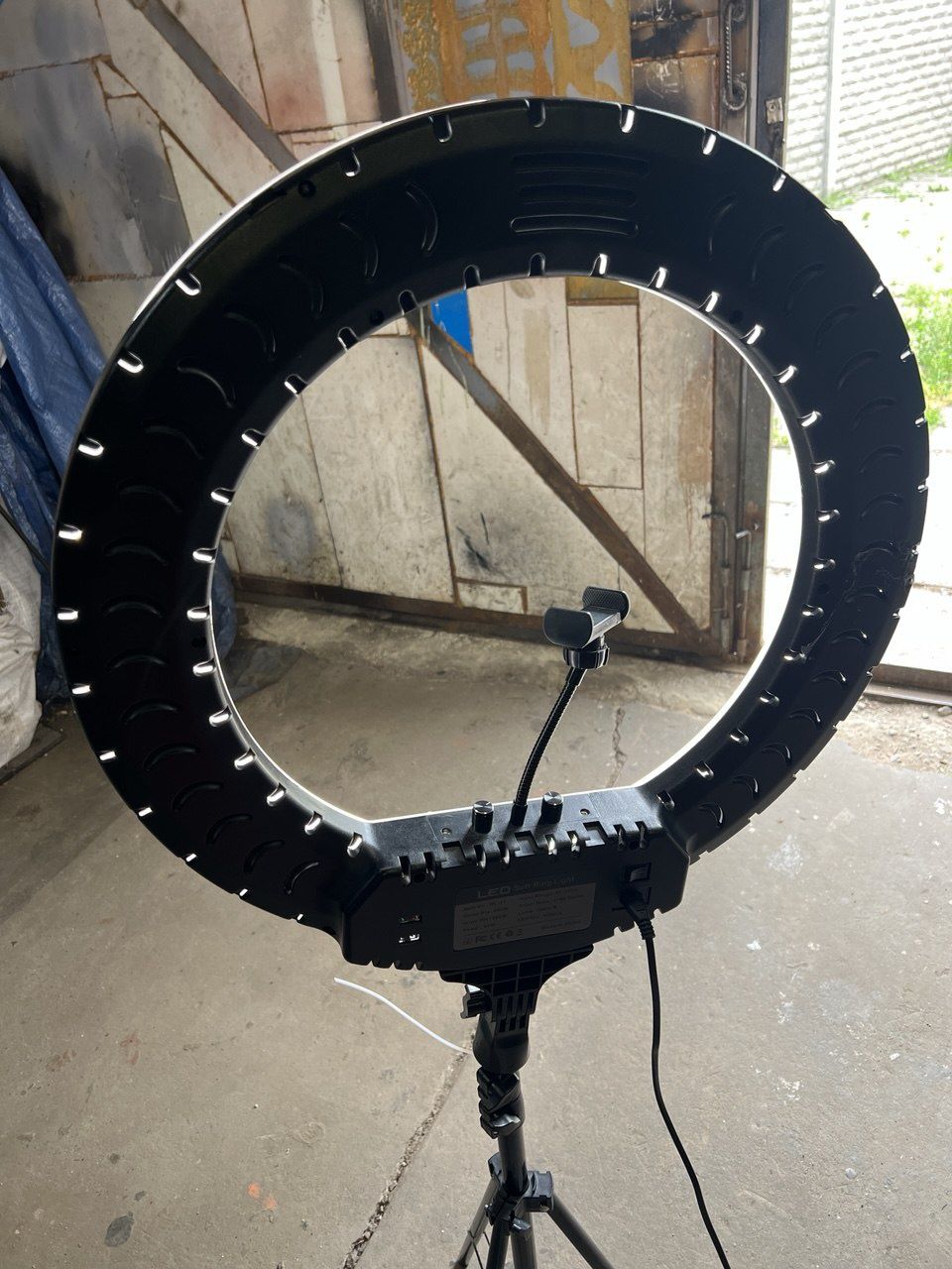 Продам кольцевую лампу RL-21